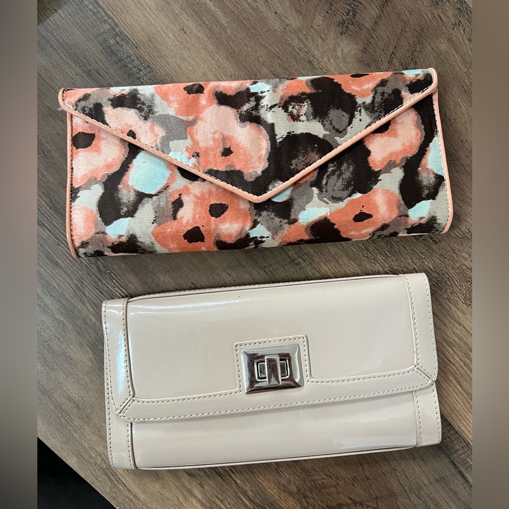 BUNDLE - 2 Aldo clutches